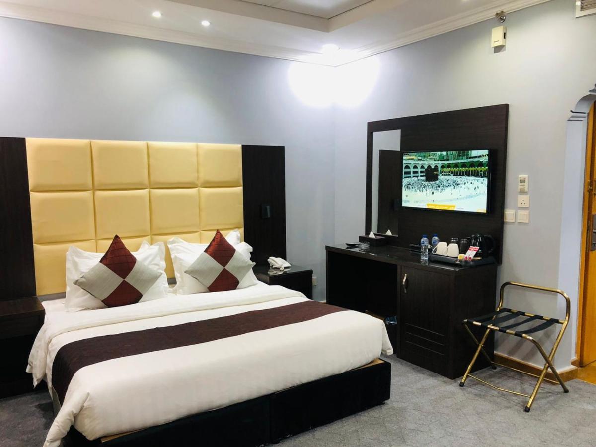 M Platinum Hotel Medina Esterno foto